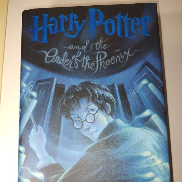 Harry Potter and the Order of the Phoenix Hardcover First American Edition - Picture 1 of 12
